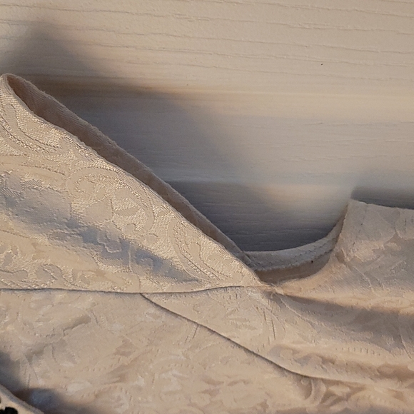 EUC Kensie Cream Colored Broquet Beaded Collar Dress - Picture 8 of 13